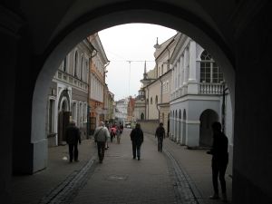 Blick durch das Tor der Morgenröte in Vilnius