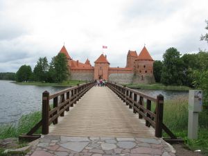 Zugang zur Wasserburg Trakai