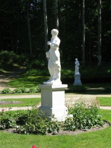 Statue im Schlosspark Palanga beim Bernsteinmuseum